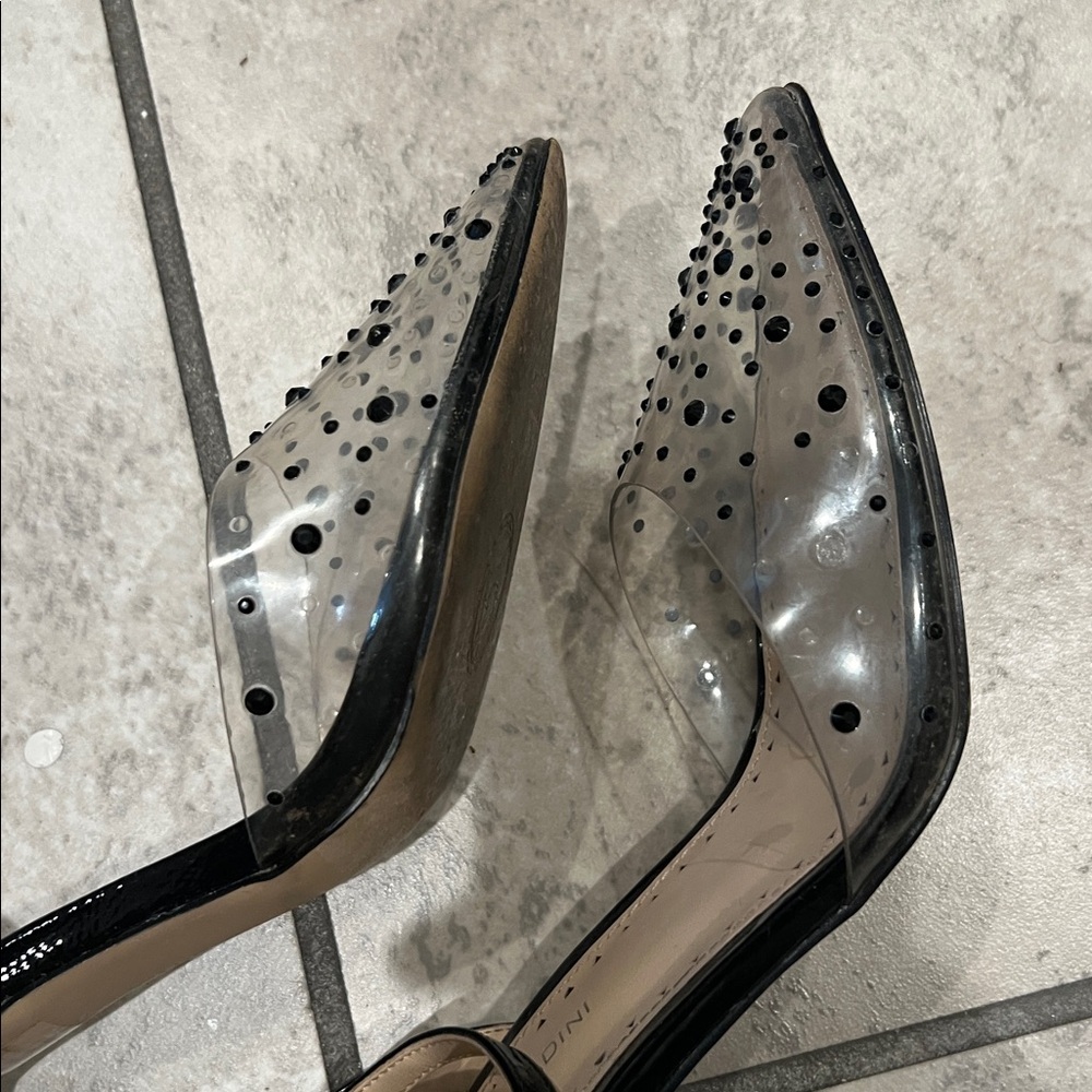 Adrienne Vittadini Black and Cream Heels 4 Inches - Picture 11 of 11